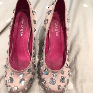 Alisha Hill sz 9 heels
